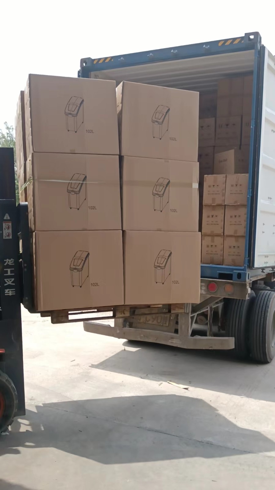 2024/06/19,1*40HQ Container PC GN pan Ingredient Bin to Euro.