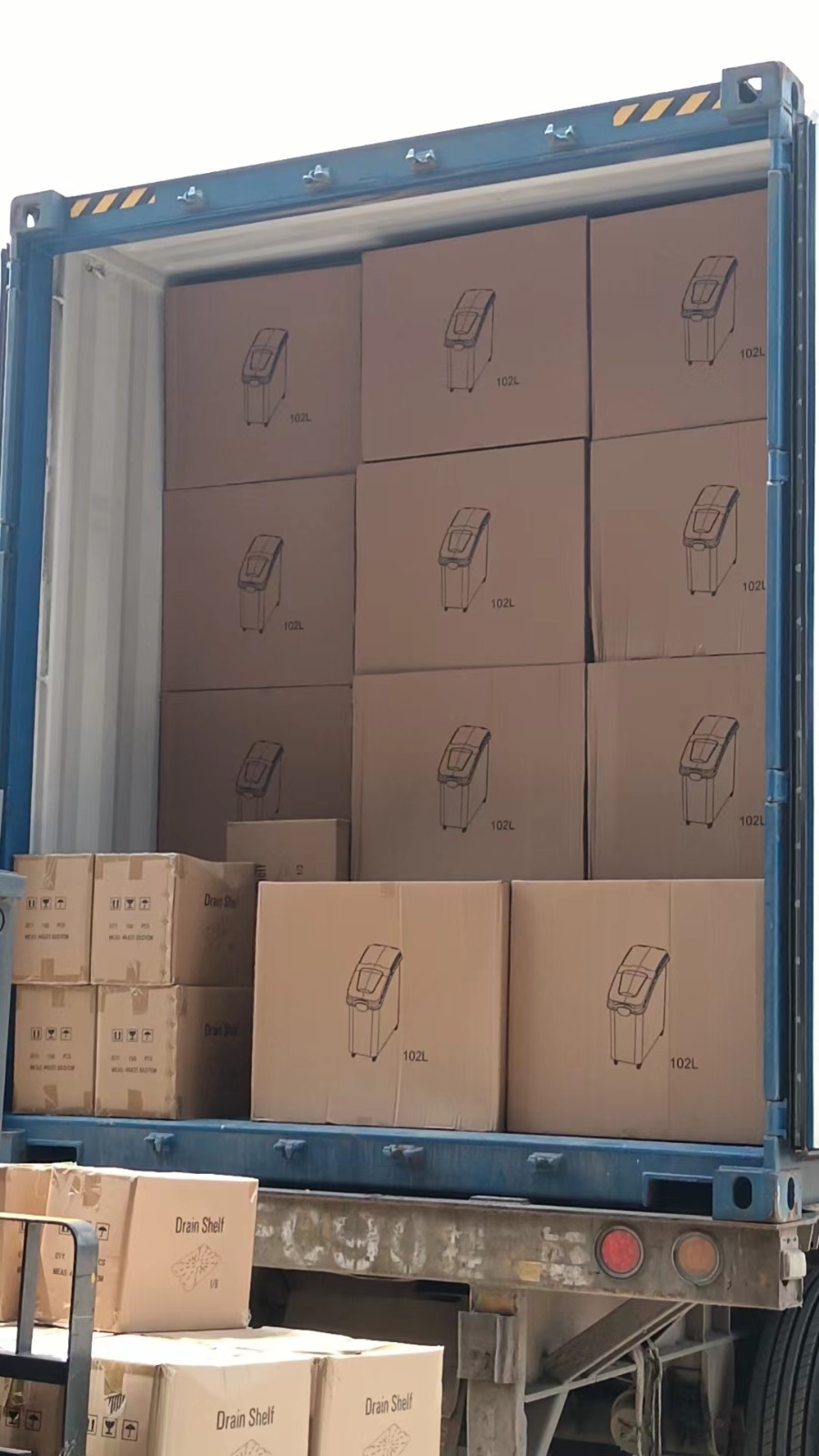 2024/06/19,1*40HQ Container PC GN pan Ingredient Bin to Euro.