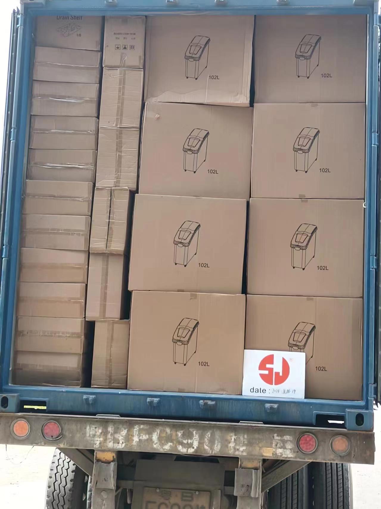 2024/06/19,1*40HQ Container PC GN pan Ingredient Bin to Euro.