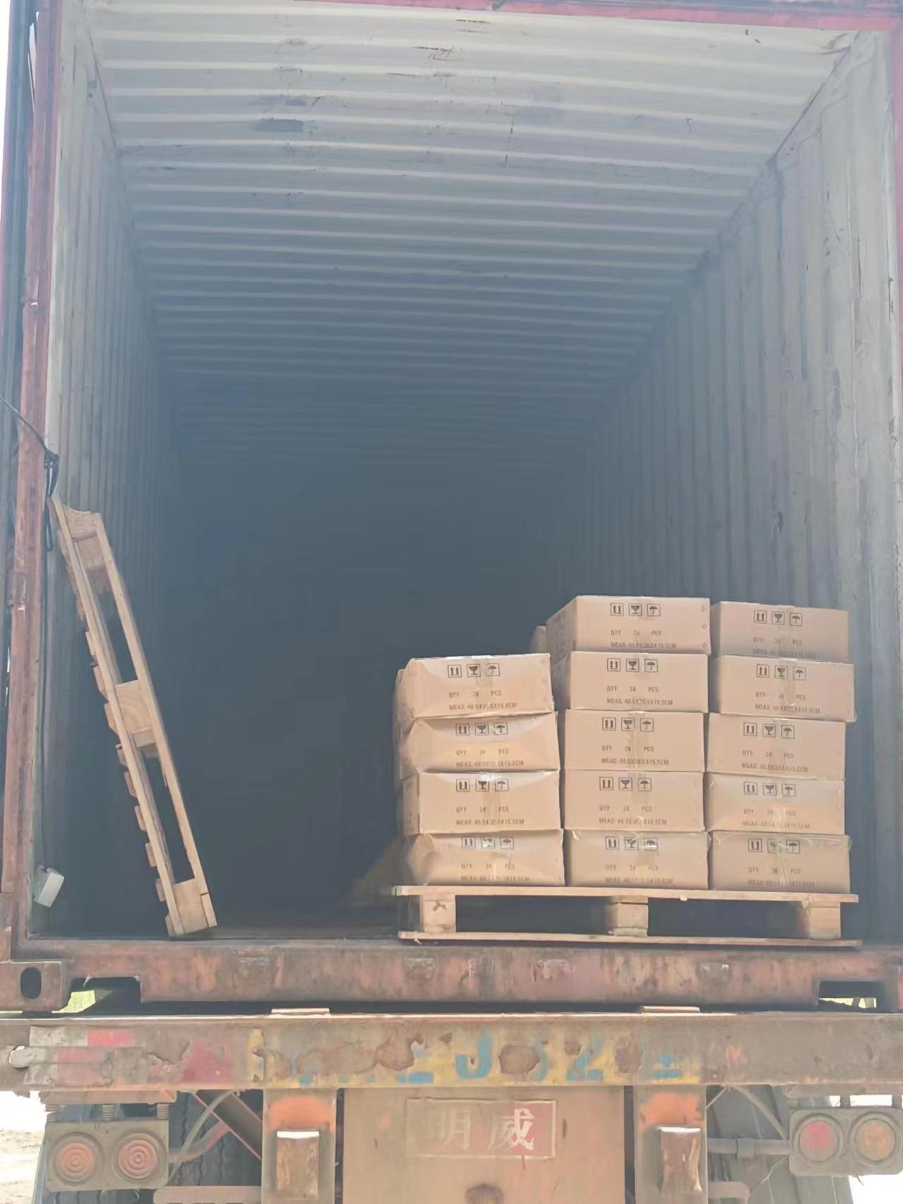 2024/06/20,1*40HQ :Plastic Kitchenware to Africa