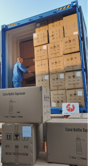 2025-01-09，1*40HQ Container Kitchen Equipment for Transcaucasian Customer