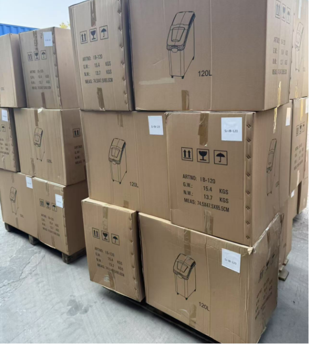 2025-01-09，1*40HQ Container Kitchen Equipment for Transcaucasian Customer